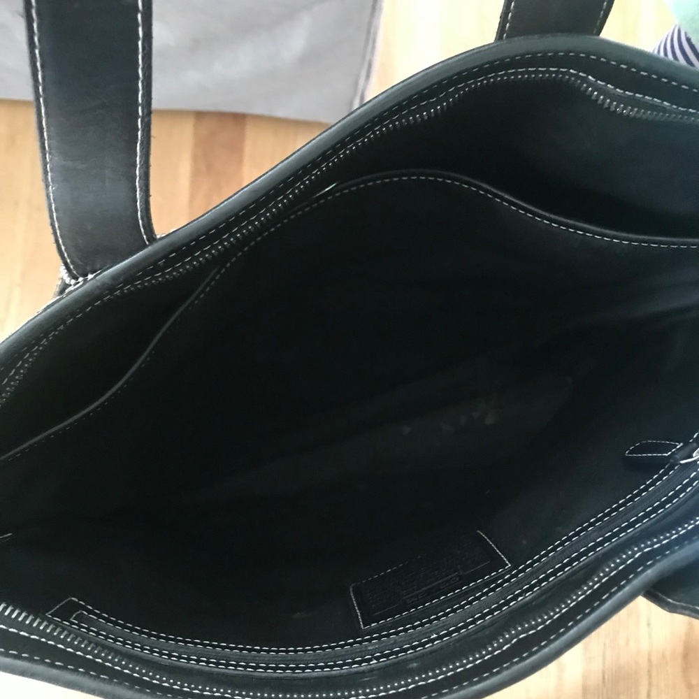 Coach Purse - Picture 4 of 4